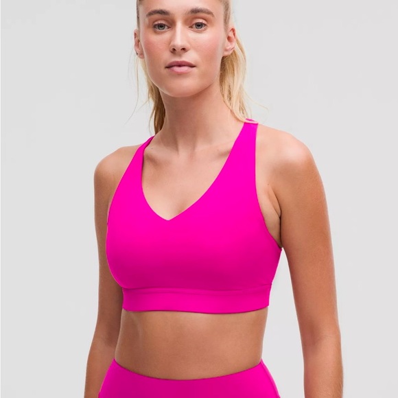 Lululemon envital sports bra Sonic pink sz 8, D cup medium support - Picture 5 of 8